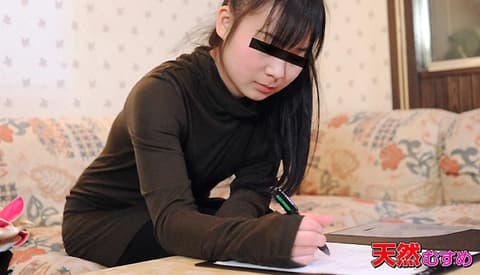 素人发掘面试 ～开始骤变淫荡起来的少女～ _10musume_041712_01
