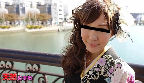 新春素人红包大挑战2！　～性慾高涨极上素人篇～ _10musume_010312_01