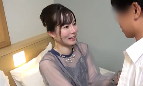 【明日结束】四国新人主播在大学时代拍摄的3连发中出数据 颜射 FC2-PPV-4783033